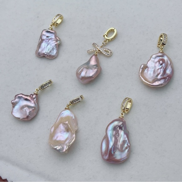 N76 Handmade Freshwater Baroque Pearl Detachable Pendant - Picture 3 of 4